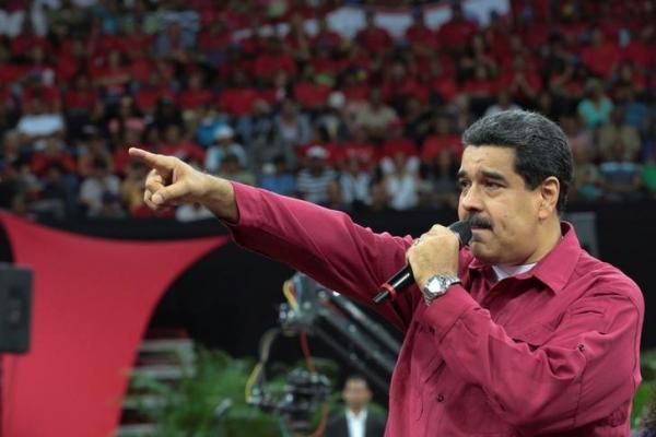 Maduro Kutuk Ancaman Blokade Ekonomi Trump terhadap Venezuela