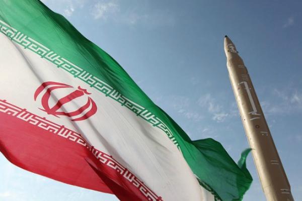 Teheran Umumkan Produksi Rudal Baru
