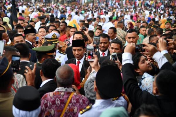 Jokowi: Tidak Ada Keharusan Terapkan Sekolah Lima Hari
