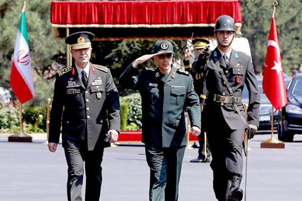 Iran Bantah Operasi Militer Bersama Turki