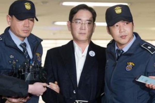 Suap Pemerintah, Wakil Direktur Samsung Dihukum Penjara
