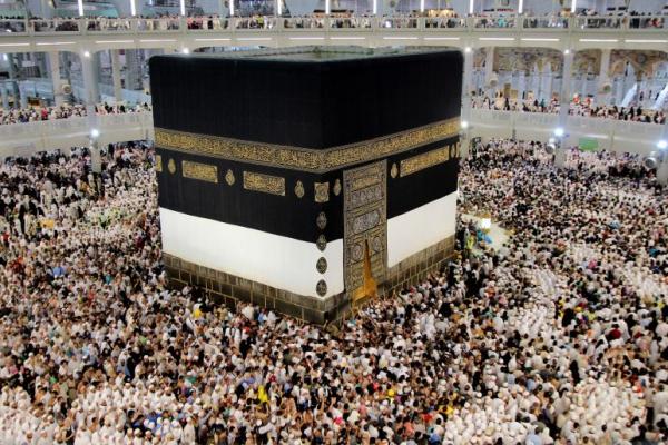 Muslimah dari Berbagai Negara Alami Pelecehan Seksual di Mekkah