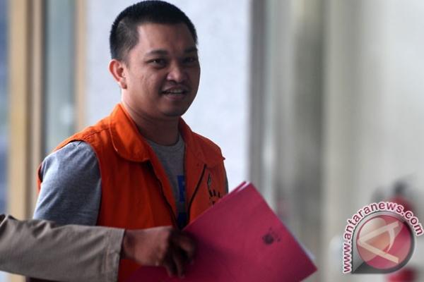 Politikus Golkar Aditya Moha Didakwa Suap Ketua PT Manado