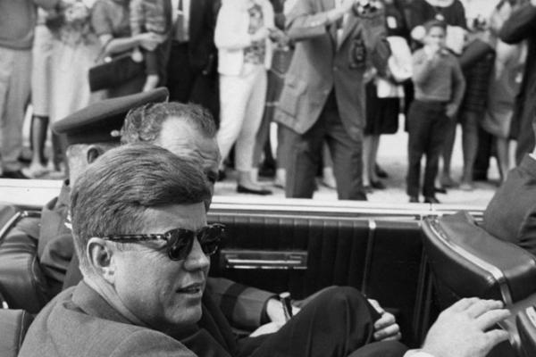 Terkuak, Kejadian Misterius 25 Menit Sebelum JFK Ditembak Mati
