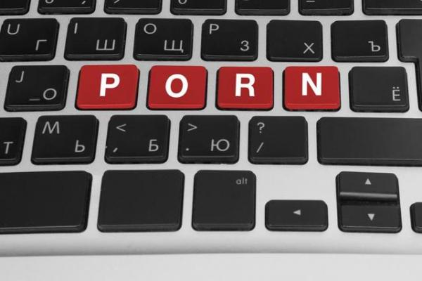 China Tutup 128 Ribu Laman Pornografi di 2017