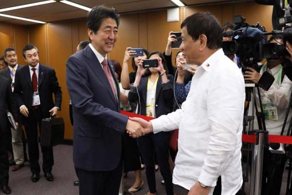 Duterte Dukung Jepang Lawan Nuklir Korut