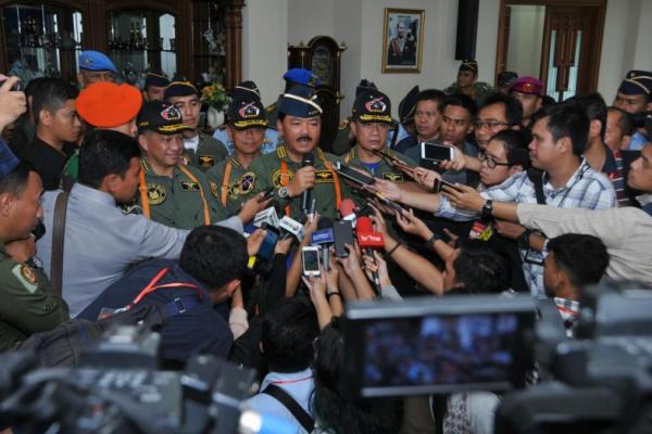 Respon Panglima Hadi Terkait Mutasi Jabatan Pati TNI
