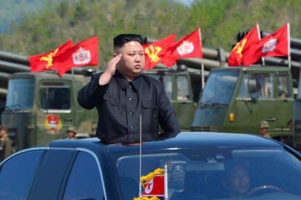 Kim Jong-un Mengancam: Tombol Nuklir Ada di Meja Saya