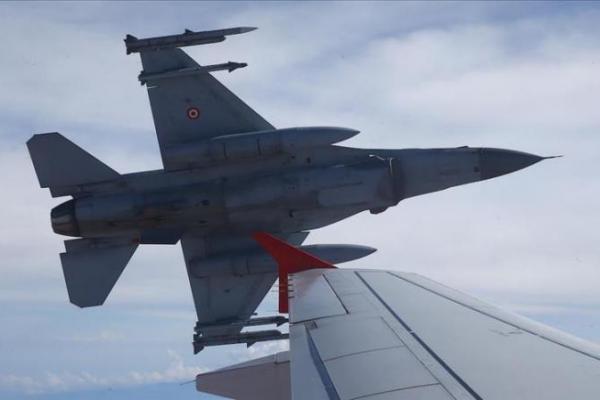 Pesawat Tempur Turki Gempur Persembunyian Teroris di Irak