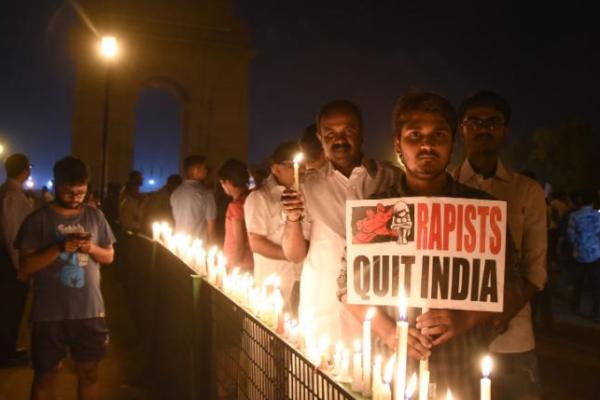 Demo Massal di India Mengecam Pemerkosaan Sadis