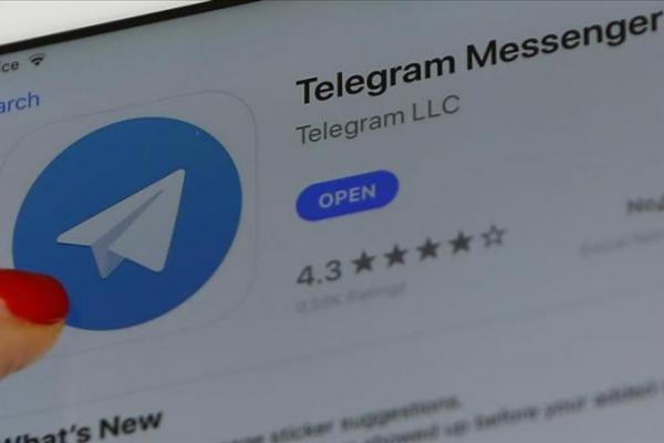 Iran Larang Lembaga Negara Pakai Telegram