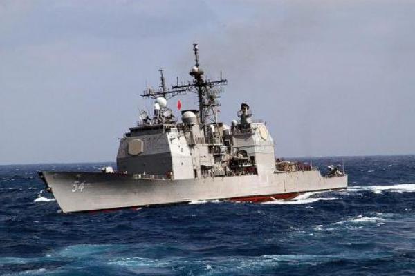 China Usir Kapal Angkatan Laut AS