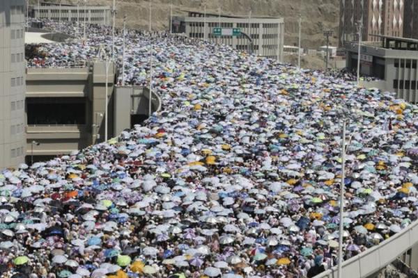 Pemulangan 18.589 Jemaah Umrah Dilakukan Bertahap Hingga 15 Maret