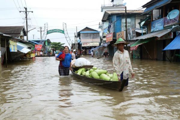 Banjir Bandang di Myanmar Paksa Ribuan Orang Mengungsi
