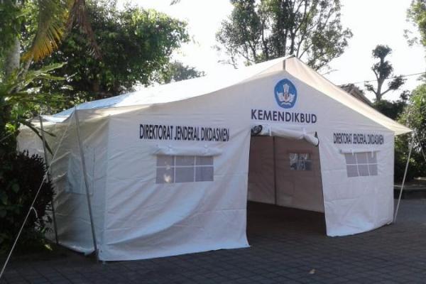 Sekolah Darurat Didirikan di Lokasi Gempa Lombok Timur