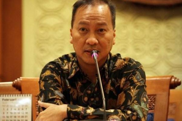 Idrus Tersangka, Jokowi Lantik Agus Gumiwang jadi Mensos