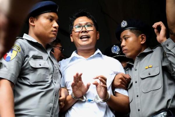 Penjarakan Dua Wartawan Reuters, Myanmar Dibanjiri Kritik