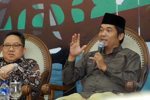 Wakil Ketua DPR Azis Syamsuddin Dinilai Inkonsisten