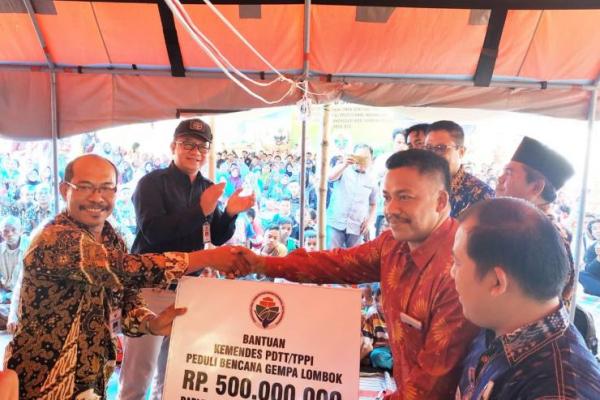 Pendamping Desa Seluruh Indonesia Serahkan Rp 500 Juta untuk Lombok