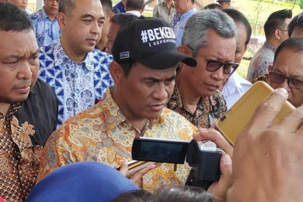 Menteri Amran: Jangan Mimpi Petani Indonesia Maju tanpa Mekanisasi
