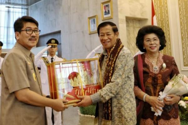 Agum Gumelar dan Istri Jadi Anggota Dewan Kehormatan Lampung Sai