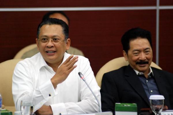 Ketua DPR Dorong Pemerintah Evaluasi Penyaluran Beras di Bulog