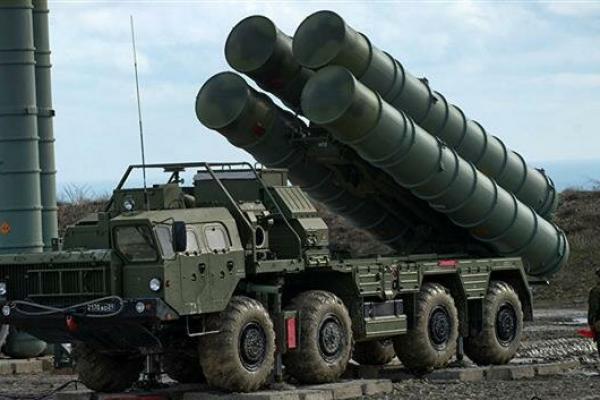 Semua Komponen Rudal S-400 Rusia Tiba di Turki