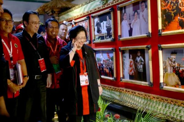 Megawati Suka Fotonya Bersama Prabowo Dipamerkan