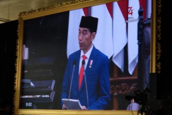 Pelantikan Presiden, Jokowi: &quot;Paspampres Harus Lebih Waspada&quot;
