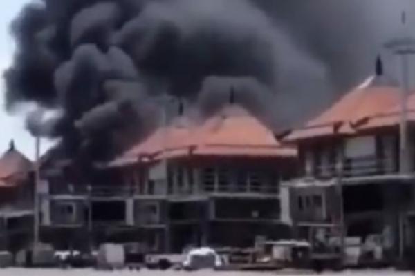 Bus Ground Support Terbakar di Airside Bandara Ngurah Rai Bali