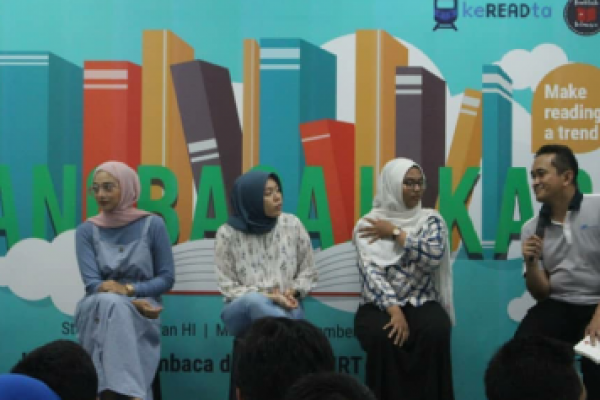 Peringati Hari Literasi, Baca Buku Serentak di MRT Jakarta