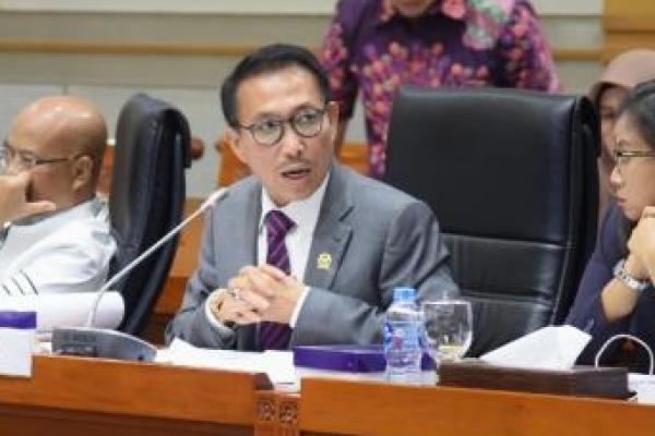 Soal Perppu KPK, Komisi III DPR: Presiden Lebih Tahu