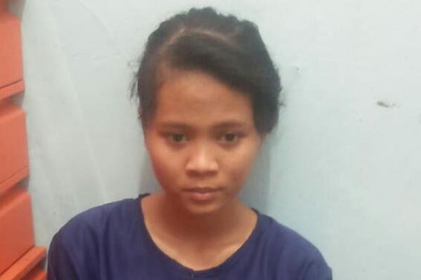 Sempat Bercadar, Ini Foto Perempuan Pelaku Penyerangan ke Wiranto