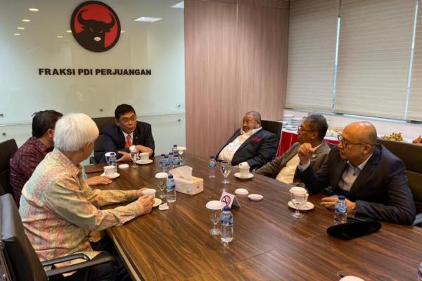Perkuat Soliditas Parlemen, PKS Bersilaturahmi ke PDIP