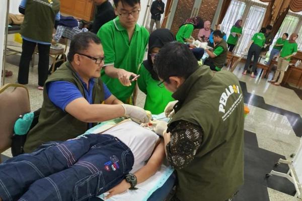 Begini Penampakan Operasi Kanker Massal Pertama di Indonesia
