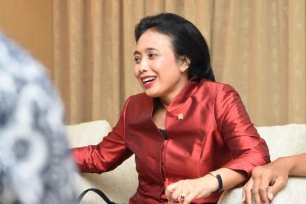 Menteri Bintang Pimpin Rapat Perdana di Kementerian PPPA