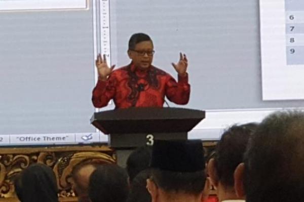 Hasto Semangati Caleg PDIP Tak Lolos Senayan