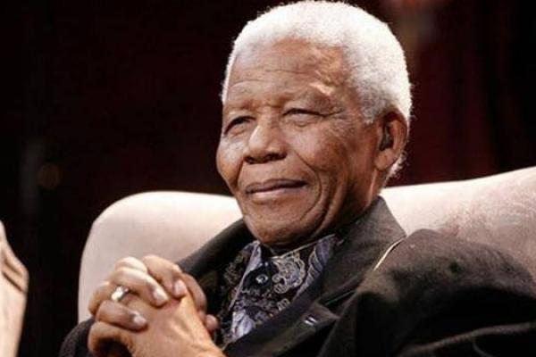 Putri Mandela Kenang Enam Tahun Kematian Ayahanya