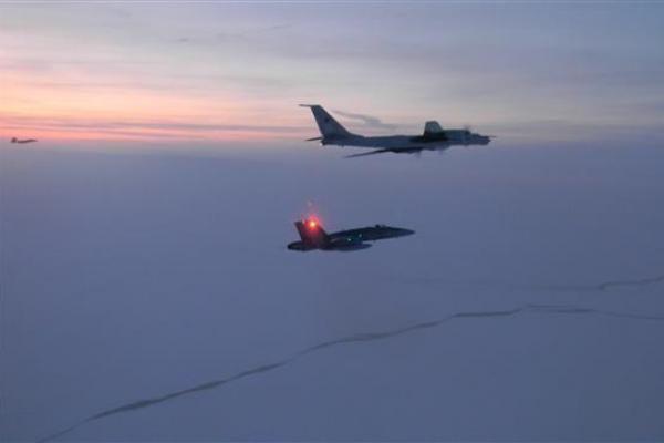 Jet AS dan Kanada Cegat Pesawat pengintai Rusia di Alaska