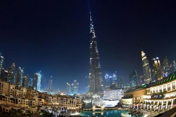 Dubai Ubah Bangunan Tertinggi di Dunia Jadi Kotak Amal Raksasa