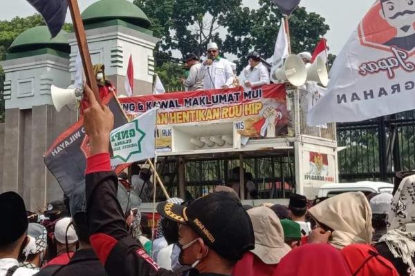 Pemuda Muhammadiyah Mengutuk Keras Pembakaran Bendera PDIP