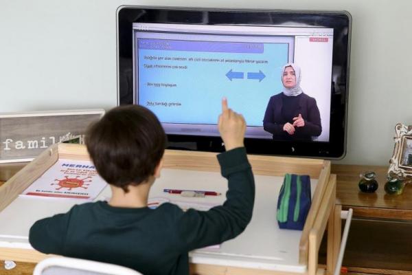 Arab Saudi Mulai Pembelajaran Jarak Jauh Akhir Agustus