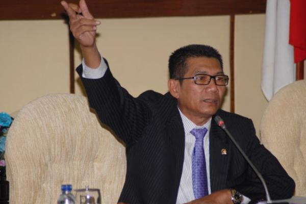 Ketua Pansus Hak Angket KPK Agun Gunandjar Sudarsa mangkir dari pemeriksaan sebagai saksi kasus korupsi e-KTP di KPK. Apa alasannya?