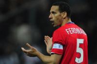 Tiga Pemain Muda Inggris Gagal Penalti, Ferdinand: Angkat Kepala Kalian