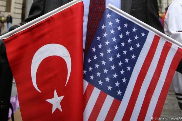 Diketuai oleh Presiden Recep Tayyip Erdogan, Dewan Keamanan Nasional mengecam AS yang mengancam Turki atas kasus Pendeta Brunson.