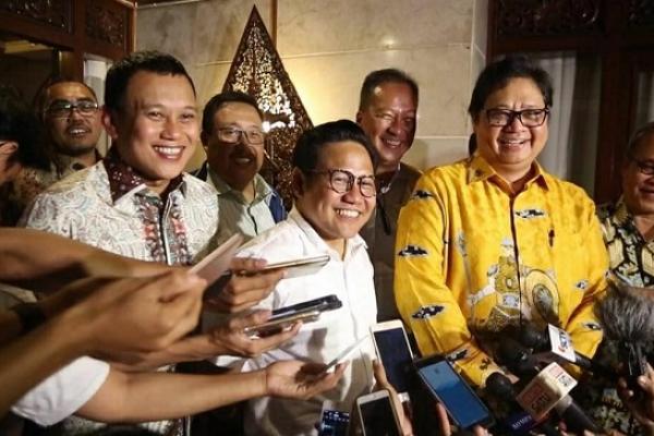 Ketua Umum PKB Muhaimin Iskandar (Cak Imin) menemui Ketua Umum Golkar Airlangga Hartarto. Pertemuan itu dalam rangka meminta restu terhadap pasangan Jokowi-Cak Imin (JOIN).