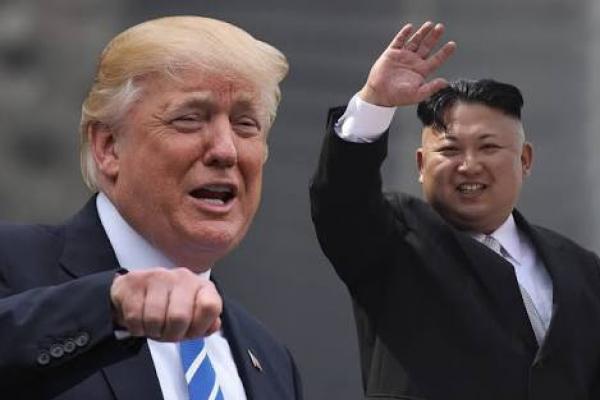 Mengawali isi suratnya, Kim menggambarkan pertemuannya dengan Trump di Singapura pada 12 Juni lalu sebagai momentum emas, untuk memulai hubungan yang bersejarah