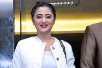 Pelaku Pembobolan Koper Dewi Perssik Ditangkap, Perhiasan Jadi Barang Bukti