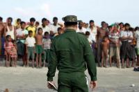 Tentara Myanmar Bunuh Lima Muslim Etnis Rohingya di Rakhine