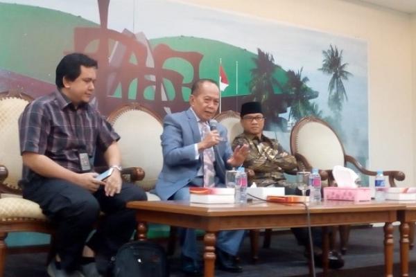 Partai Demokrat tetap solid mendukung pasangan capres-cawapres, Prabowo Subianto-Sandiaga Uno dalam kontestasi Pilpres 2019 mendatang.